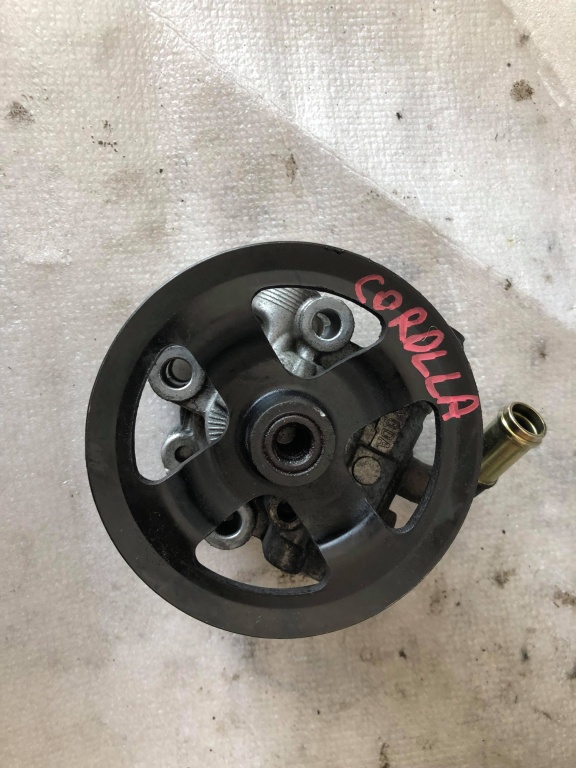 Pompa servodirectie toyota corolla 2.0 d