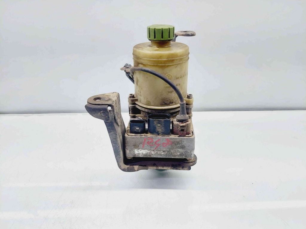 Pompa servodirectie Volkswagen Fox (5Z1, 5Z3) [Fabr 2003-2011] 6Q0423371B 1.4 TDI BNM 51KW / 69CP 1.4 TDI BNM 51KW / 69CP