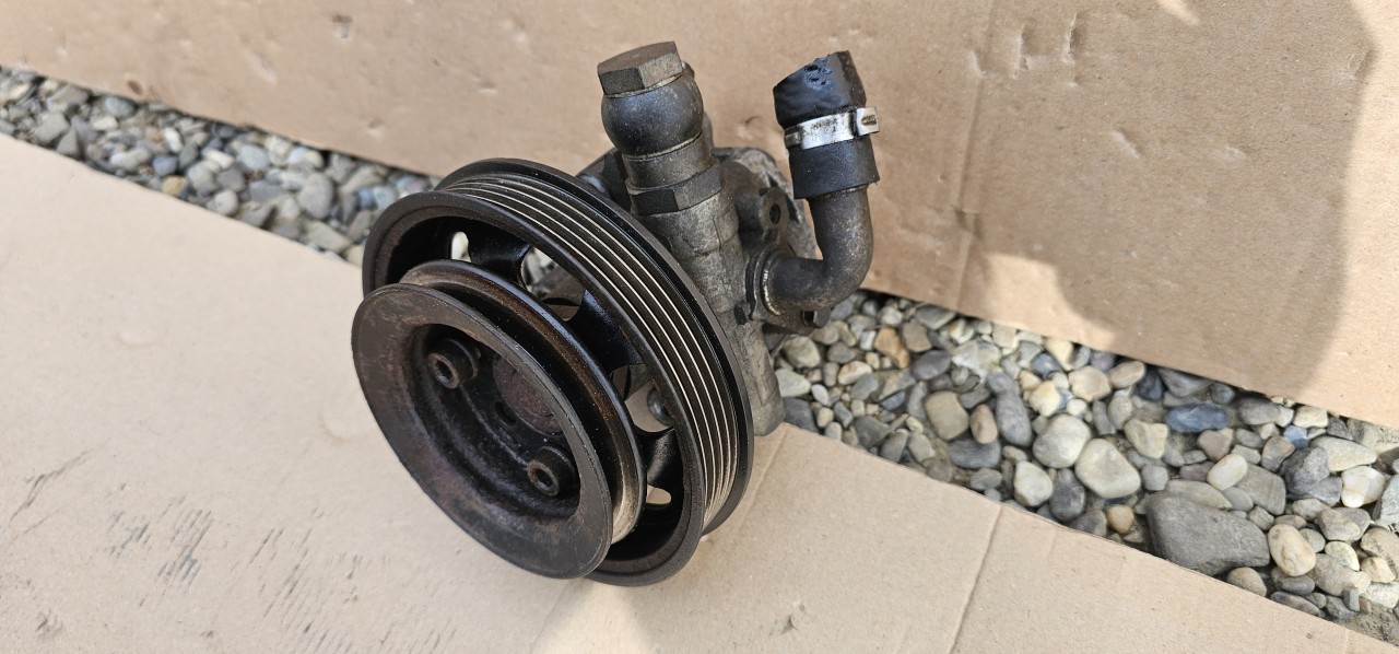 Pompa servodirectie Vw PAssat B5 1.8 T benzina 1999 2000 2001