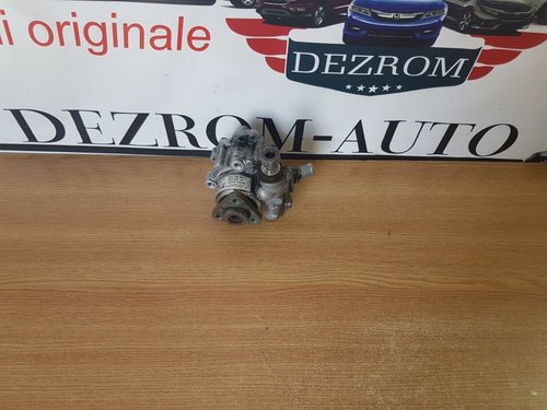 Pompa servodirectie zf 8e0145155n 120 bar audi a4 b7 2.0 tdi bvg 121 cai