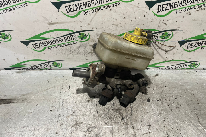 Pompa servofrana 03 3508 84591 Volkswagen VW Golf 4 [1997 - 2006] Hatchback 5-usi 1.4 MT (75 hp)