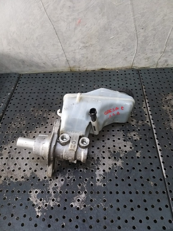 Pompa servofrana 1.4 b opel corsa e x15 204y21817 0204800171