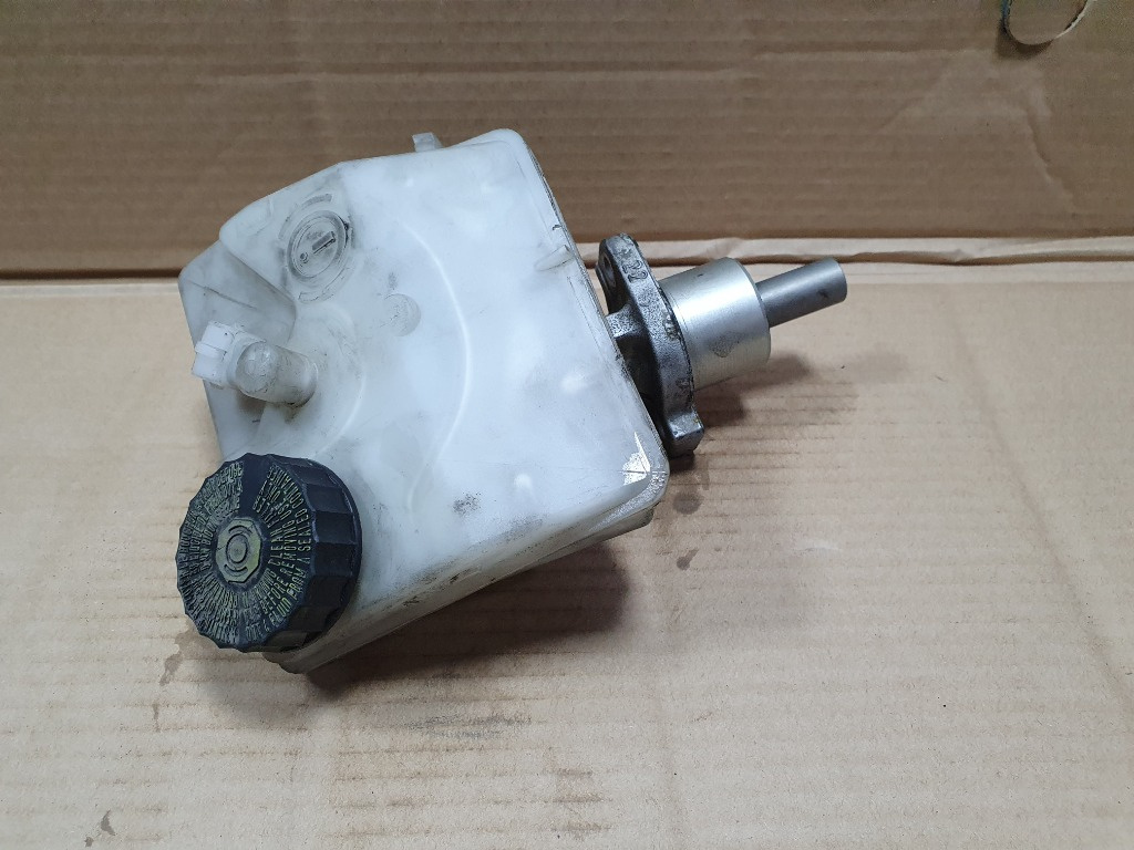 Pompa servofrana cu vas Volkswagen Sharan (7M8, 7M9, 7M6) 1.9 TDI 2001