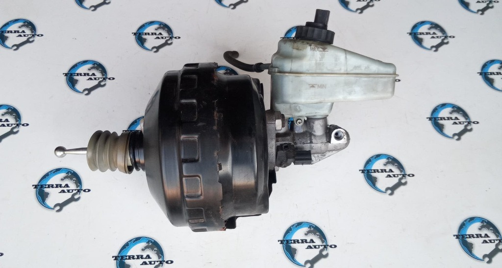 Pompa servofrana Skoda Octavia 2 1.6 TDI