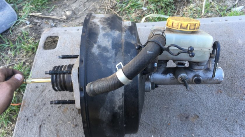 Pompa servofrana + Tulumba Nissan Navara D22