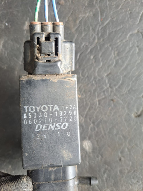 Pompa SPĂLATOR PARBRIZ Toyota Yaris - COD 8533010290