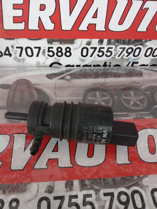 Pompa spalator vas parbriz Volkswagen Passat B5 (1996-2005) 1.9 Motorina 2002, 1K5955651
