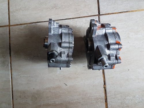 Pompa tandem 03g145209c audi a4 b7 2.0 tdi bvg 120 cai
