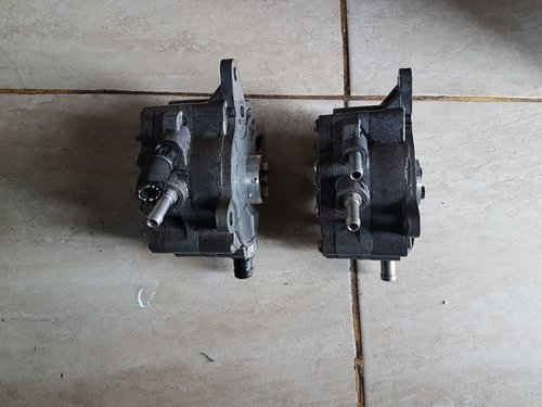 Pompa tandem 03g145209c seat leon 1p 2.0 tdi bkd 140 cai