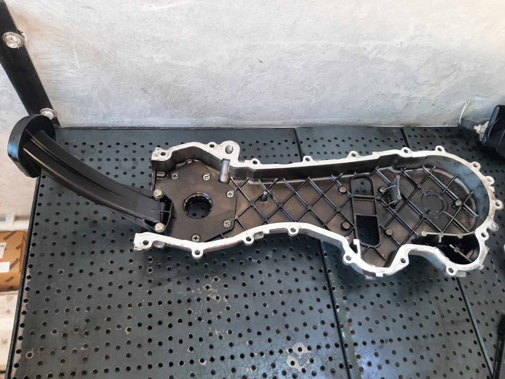Pompa ulei 199a1000 1.3d multijet euro 5 fiat panda 169 37004600