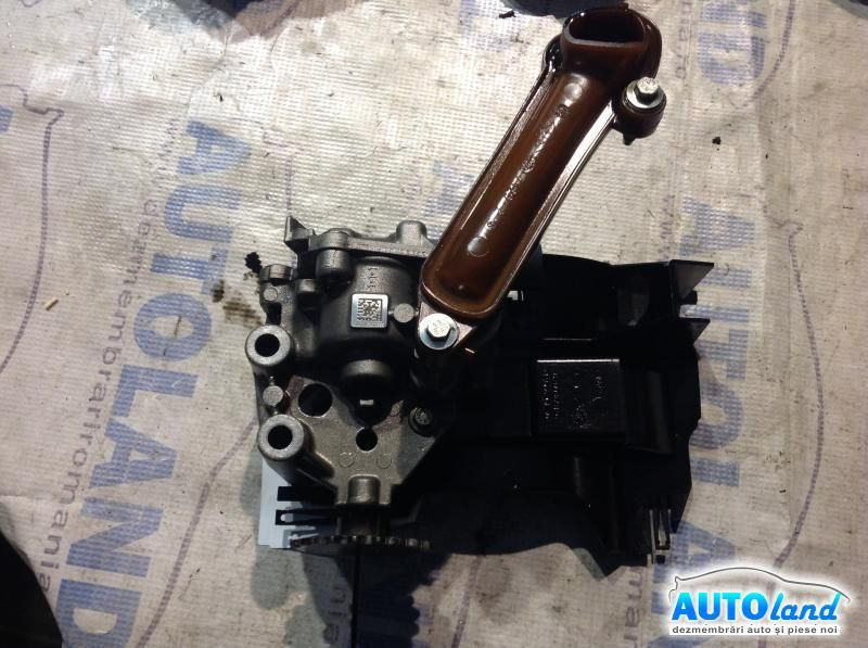 Pompa Ulei 2.0 DCI Renault TRAFIC II bus JL 2001