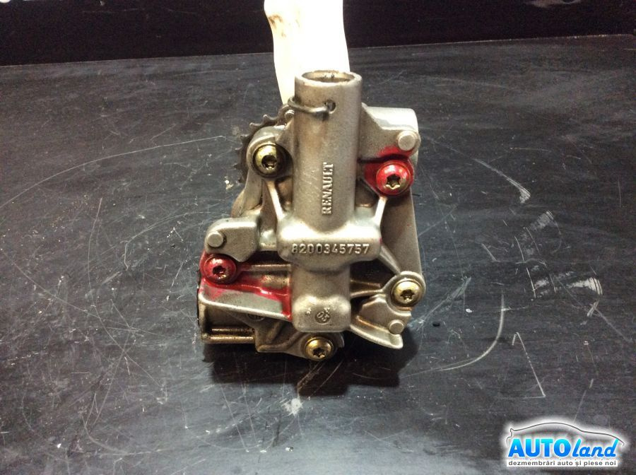 Pompa Ulei 8200345633 2.0 DCI Nissan QASHQAI J10,JJ10 2007