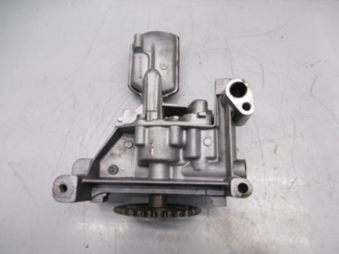 Pompa ulei 9431291021 volvo v50 2.0d d4204t 136 cai