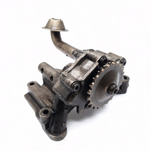 Pompa Ulei Audi A3 (8P) 2003-2013 2.0 Tdi 16V Bkd Motorina 03G115105, 038115121A, 00501808