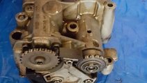 Pompa ulei audi a4 b7 2.0 tfsi cod 06b103535f