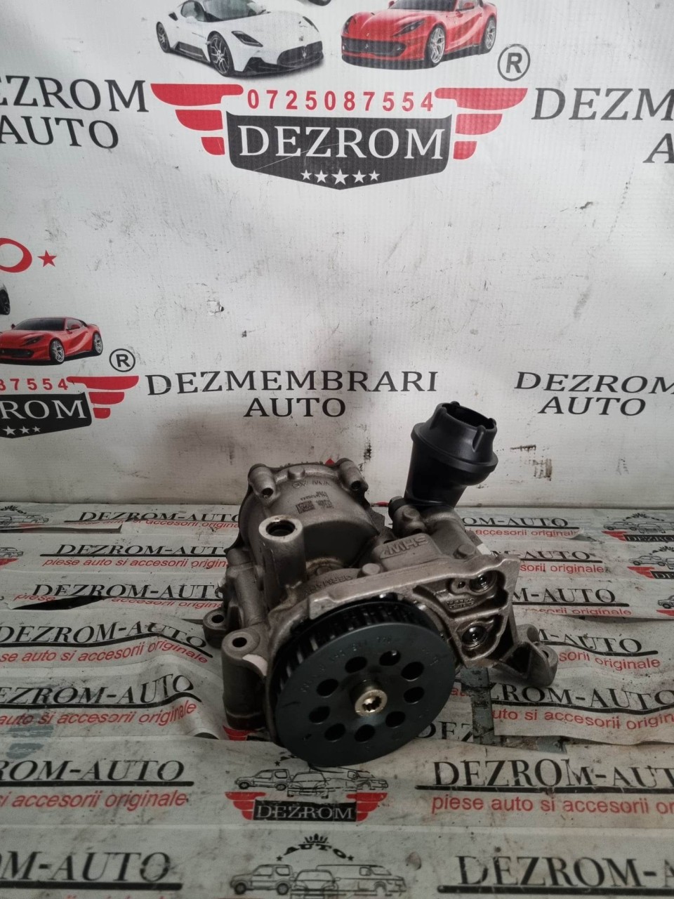 Pompa ulei Audi A4 B9 2.0 TDI 136 cai motor DEUB cod piesa : 04L145208AA