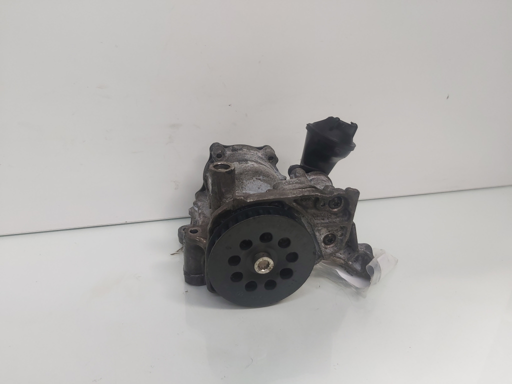 Pompa ulei, cod 04L145208AA, Audi A5 Cabriolet (F57, 9T) 2.0 TDI, DET (idi:694436)