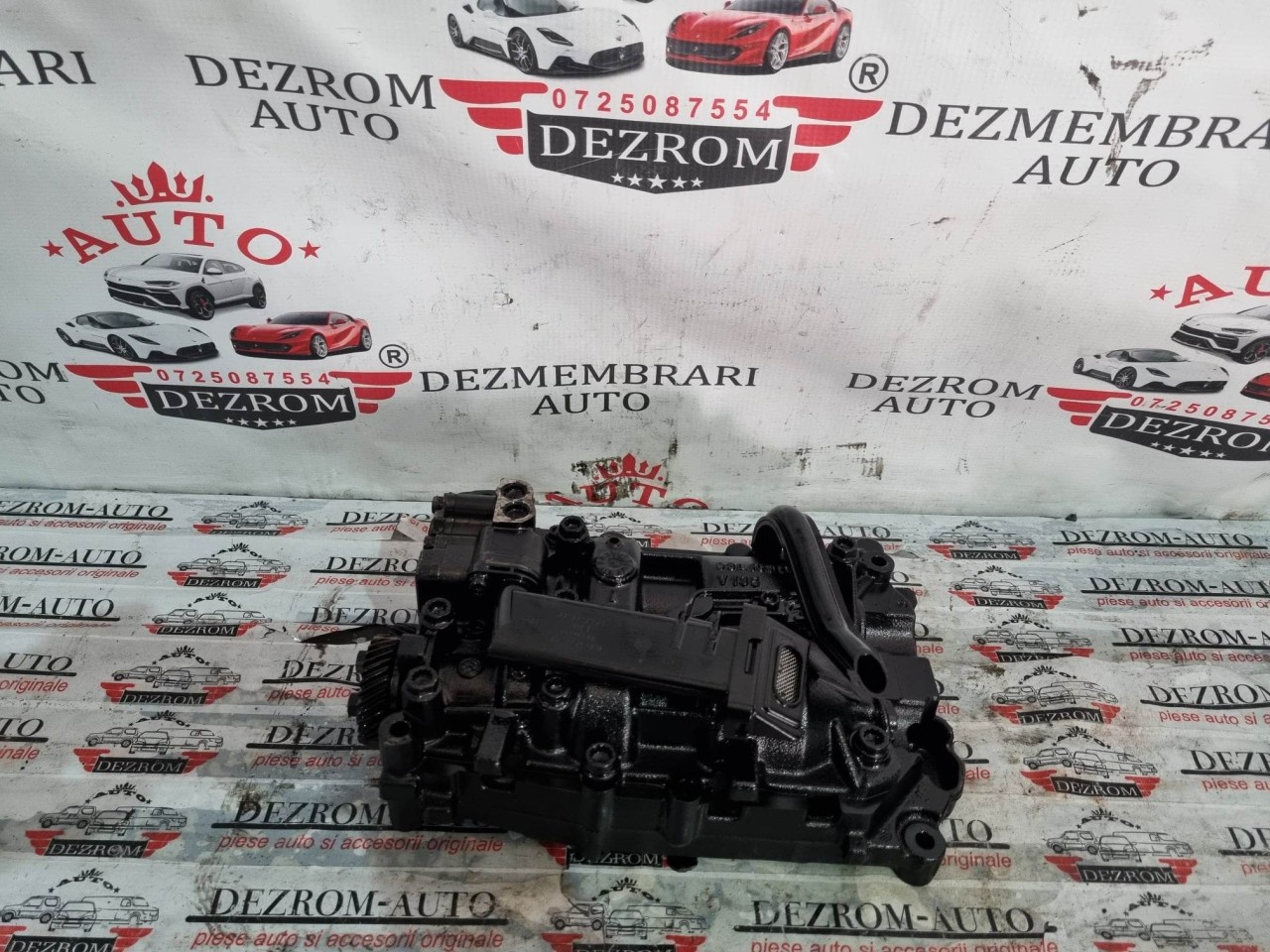 Pompa ulei cu balansoare Audi A3 8P 2.0 TDI 170 cai motor CFGB cod piesa : 03L103535