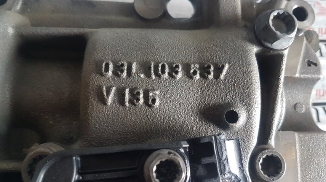 Pompa ulei cu balansoare vw eos 2.0 tdi cbab 140 cai 03L103537