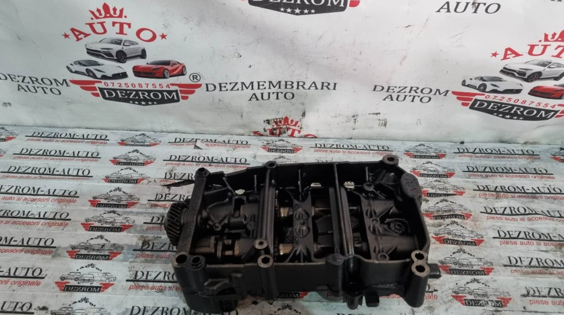 Pompa ulei cu balansoare VW Jetta Mk6 2.0 TDI 140 cai motor CFFB cod piesa : 03L103535