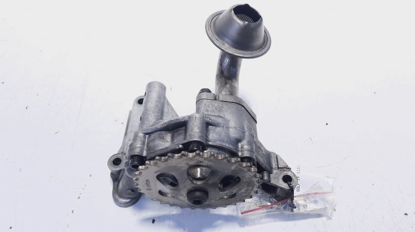 Pompa ulei cu pinion, cod 06A115105B, Audi A4 (8E2, B6), 1.9 TDI, AVB (idi:496965)