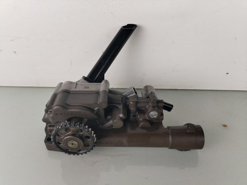 Pompa ulei Mercedes A Class W176 1.6B R2701810501