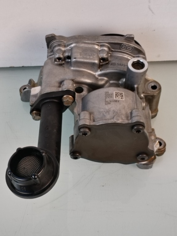 Pompa ulei Skoda Superb 3 1.6 tdi DCXA 04L145208H