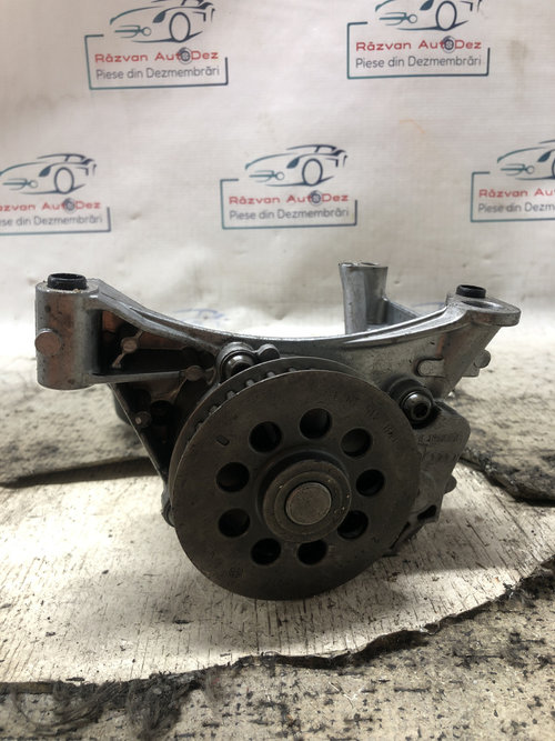 Pompa ulei Volkswagen Passat B6 2006, 03L115105C