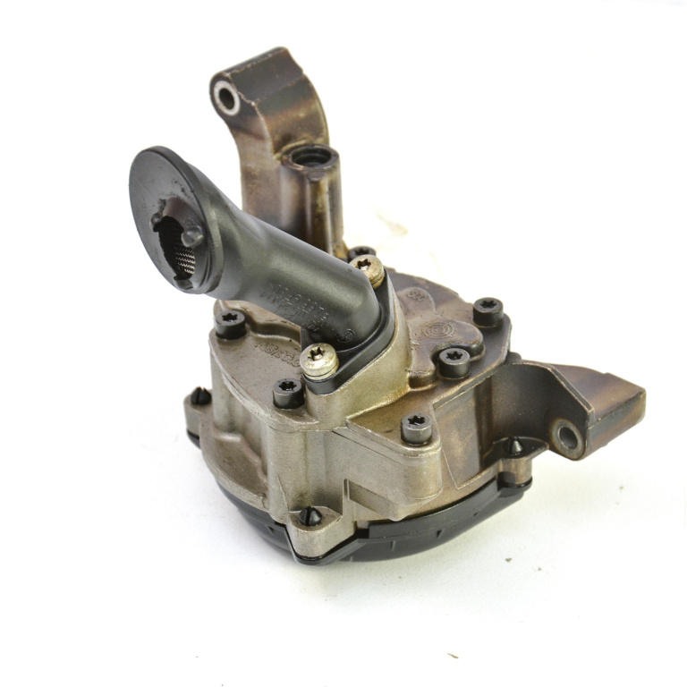 Pompa Ulei VW GOLF 5 2003 - 2009 Benzina 03C103669E, 03C 103 669 E, 03C 103 669, 03C103669, 230510, 03C115251M, 03C 115 251 M, 03C 115 251, 03C115251, 113670001, 1813623