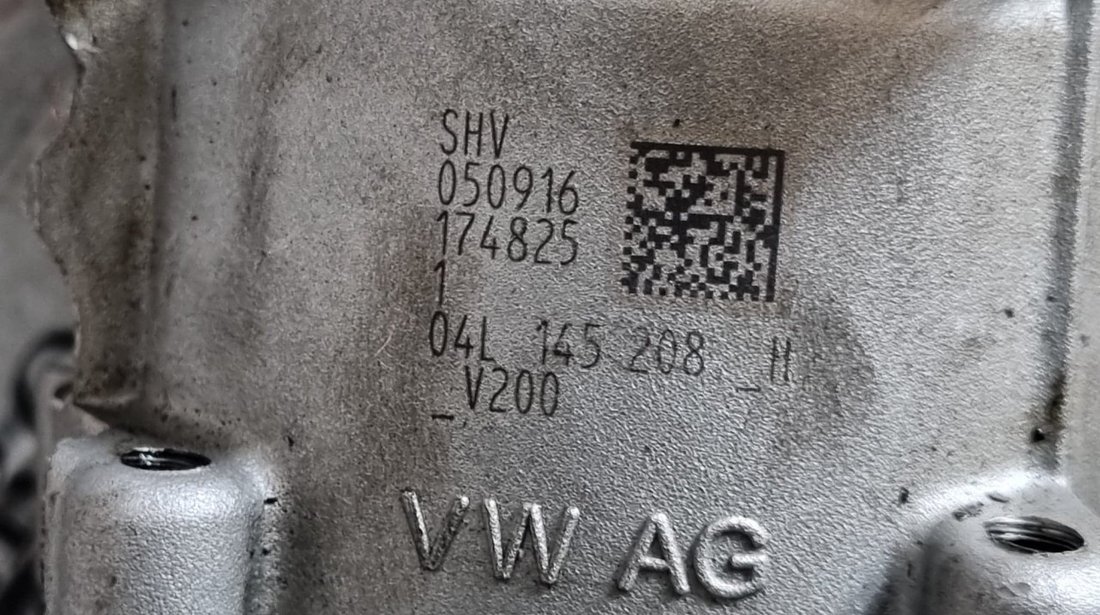 Pompa ulei VW Golf VII 2.0 TDI 143 cai motor CRVC cod piesa : 04L145208H