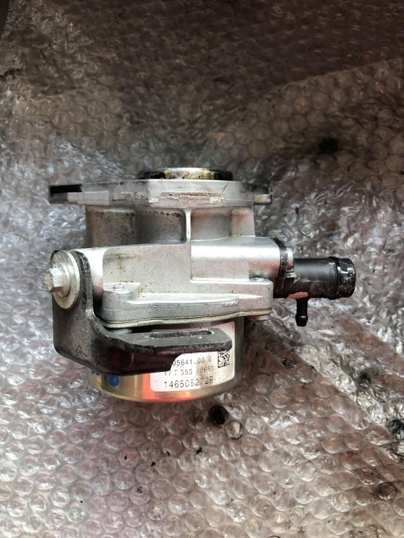 Pompa vaccum nissan qashqai 1.5 d 2018 146505272
