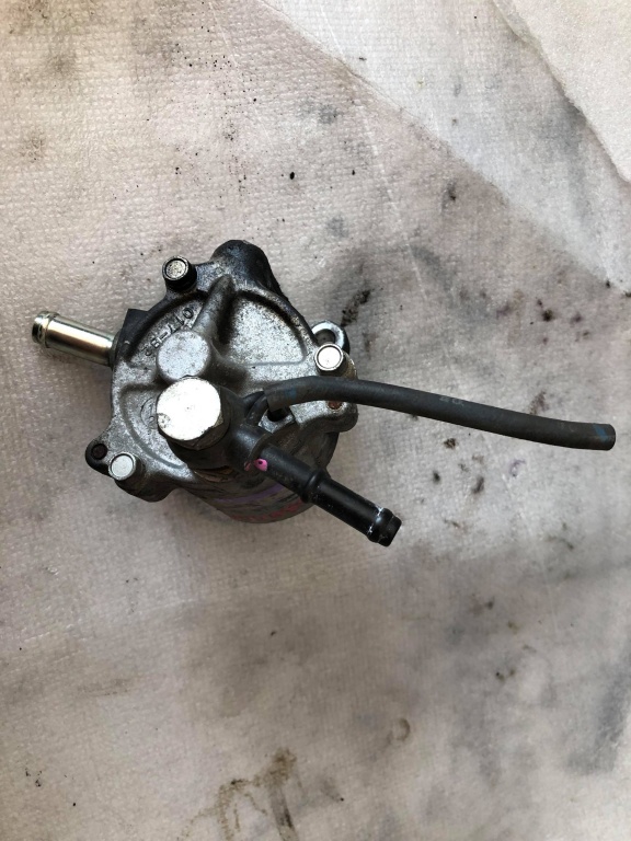 Pompa vaccum toyota corolla verso 1cd-ftv 2.0 d4d 0810002740