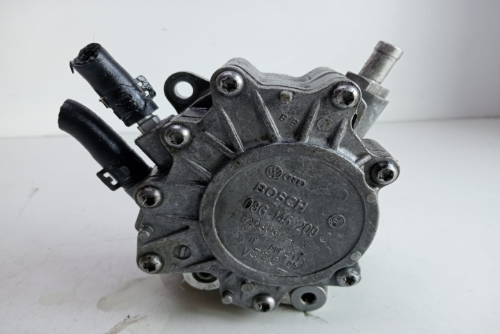 Pompa vacuum 03G145209C Audi A6 4F/C6 [2004 - 2008]