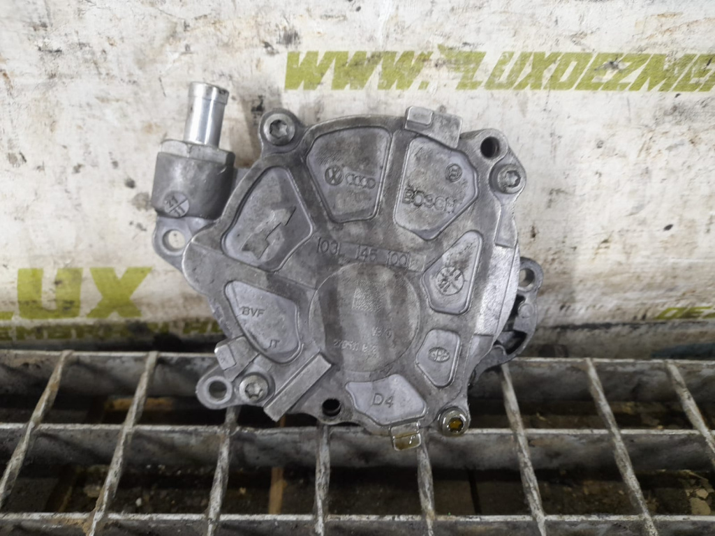 Pompa vacuum 03L145100 2.0 tdi CGLB Audi Q5 8R [2008 - 2012] 2.0 tdi CGLB