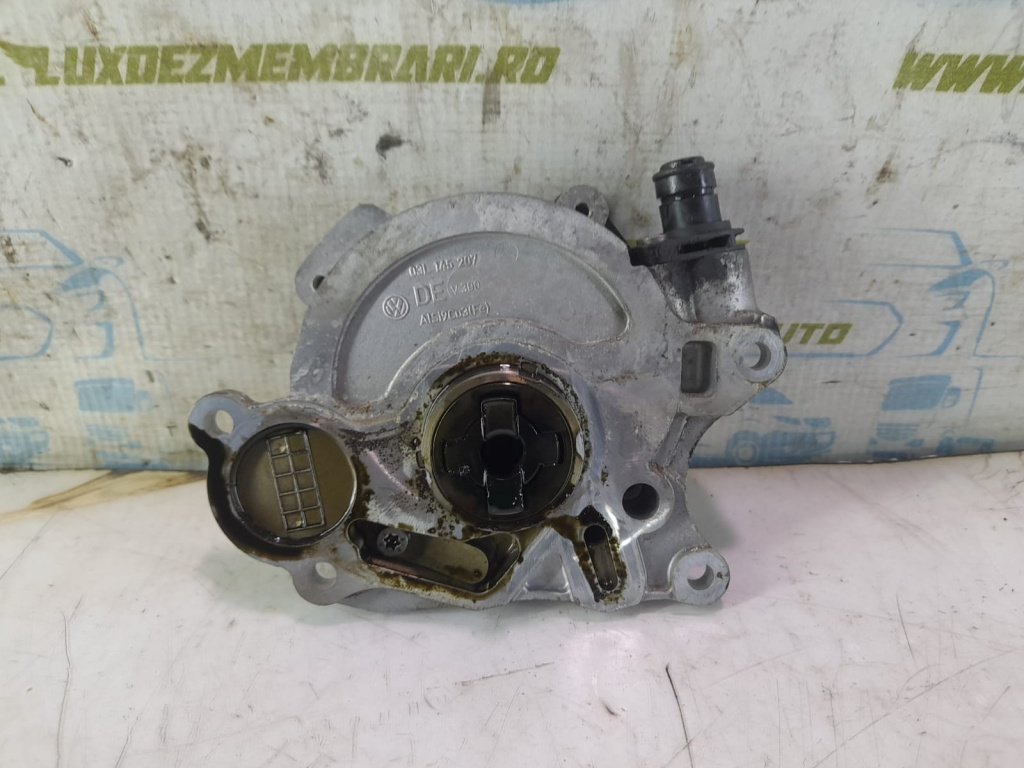 Pompa vacuum 03L145207 1.6 tdi CAYC Volkswagen VW Golf 6 [2008 - 2015] 1.6 tdi CAYC