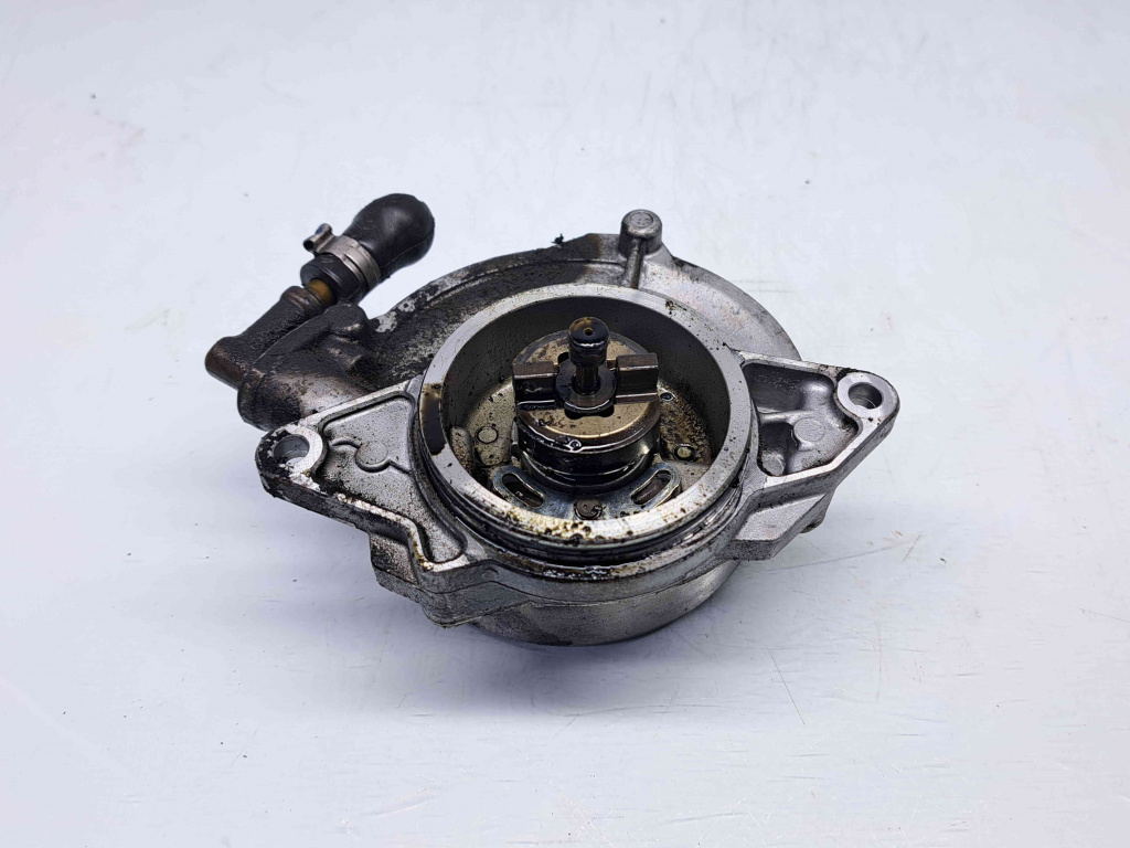 Pompa vacuum, 057145100AF, Audi Q5 (8RB) 3.0 tdi