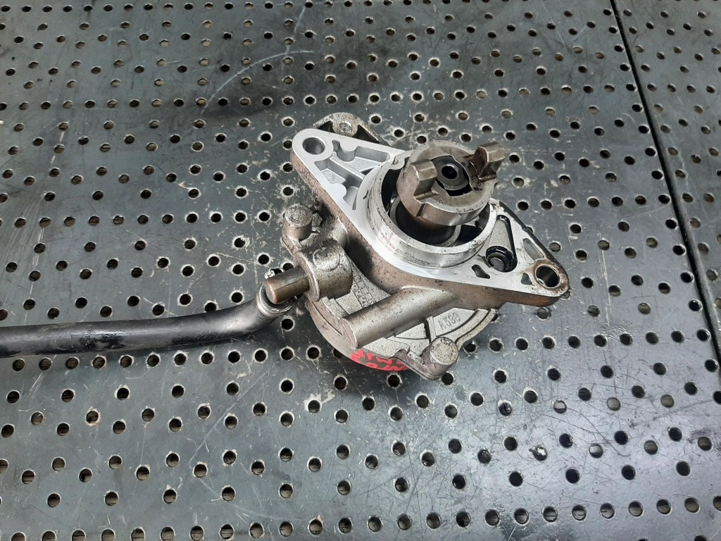 Pompa vacuum 1.3 d multijet 188a9000 fiat idea punto lancia musa 72901400