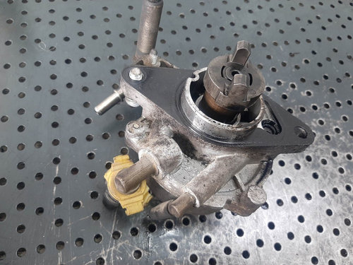 Pompa vacuum 1.3 d multijet 188a9000 fiat idea punto lancia musa