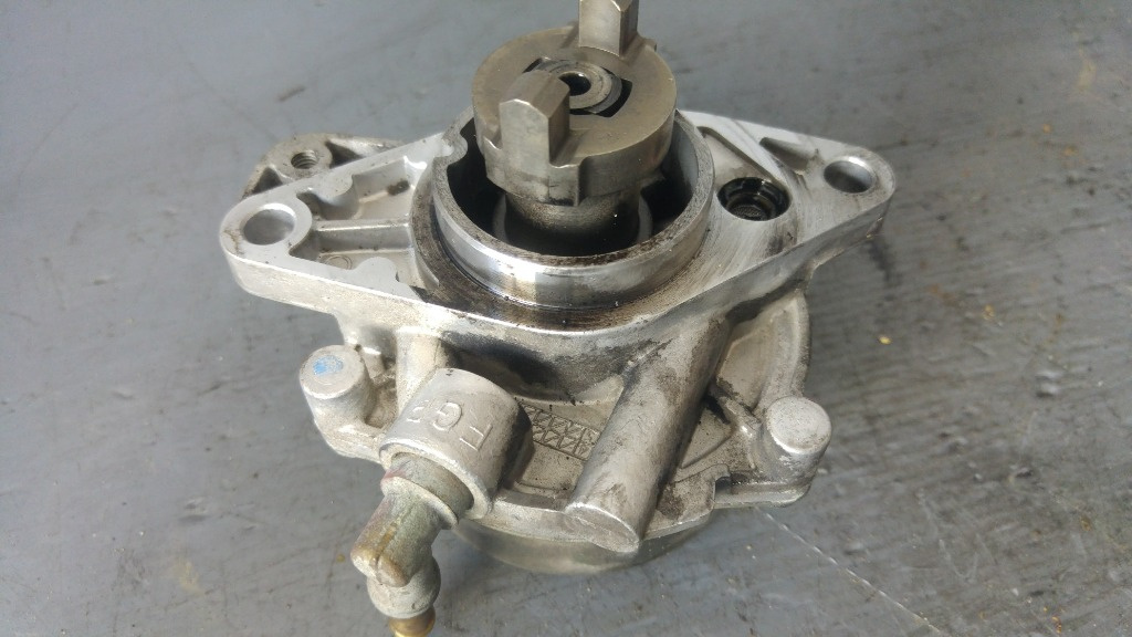 Pompa vacuum 1.3 d multijet 188a9000 fiat punto 188