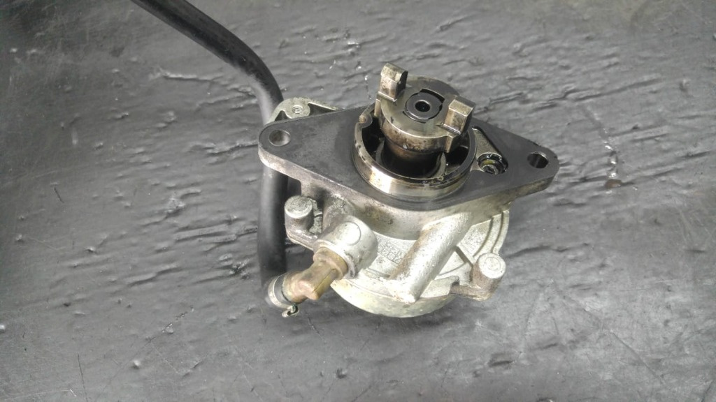 Pompa vacuum 1.3 d multijet fiat idea punto lancia musa 72901400