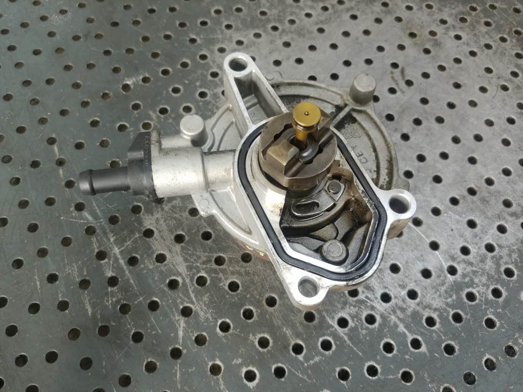 Pompa vacuum 1.5 crdi d4fa hyundai accent 3 matrix kia rio 2 cerato 28810-2a101