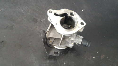 Pompa vacuum 1.5 dci k9kp732 renault megane 2 8200399569