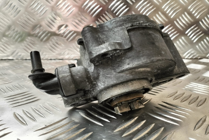 Pompa Vacuum 1.6 tdi D1562c1 Ford C-Max [2003 - 2007]