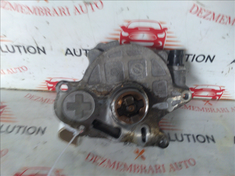 Pompa vacuum 1.6 TDI VOLKSWAGEN GOLF 6 an fabr. 2011