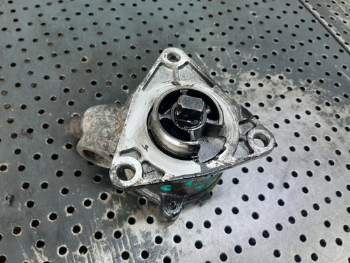 Pompa vacuum 1.9 d fiat bravo 2 doblo idea stilo punto 188 lancia lybra alfa romeo 147 156 46771105