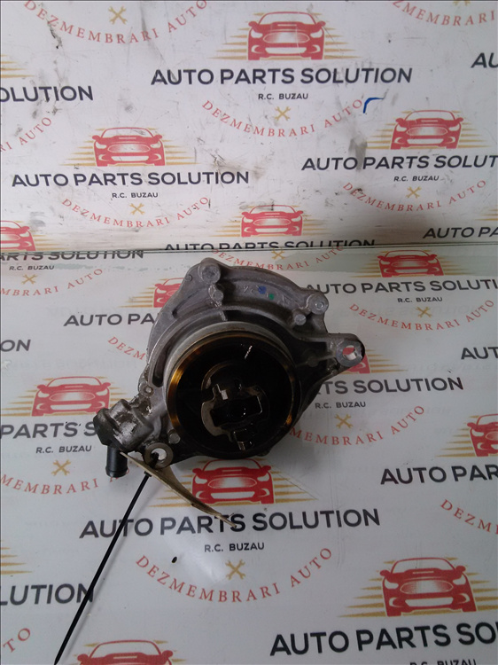 Pompa vacuum 2.0 D BMW X3 an fabr.2006