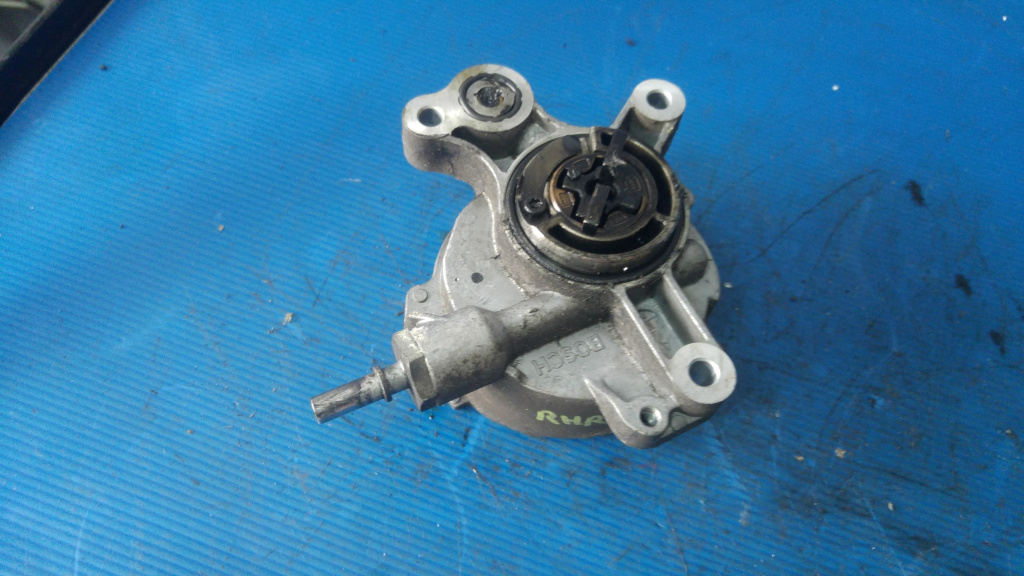 Pompa vacuum 2.0 hdi rhr peugeot 407 citroen c4 c5 d165-1a