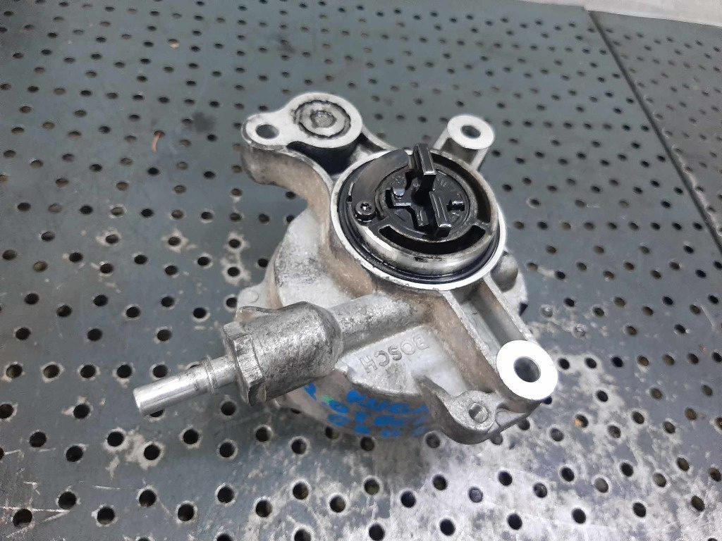 Pompa vacuum 2.0 tdci g6dg ford kuga 1