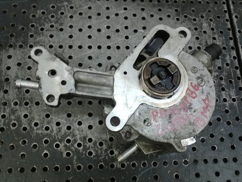 Pompa vacuum 2.0 tdi bmp vw golf 5 passat b6 audi a3 038145209m