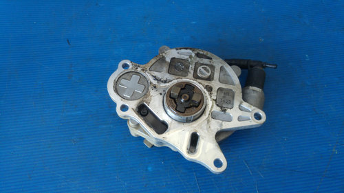 Pompa vacuum 2.0 tdi cff vw passat cc b7 tiguan golf 6 skoda superb